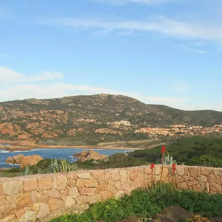 House With 2 Bedrooms In Punta Li Canneddi, Isola Rossa, With Wonderfu *