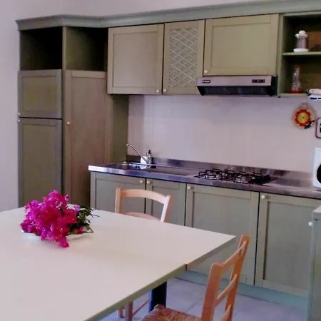 House With 2 Bedrooms In Punta Li Canneddi, Isola Rossa, With Wonderfu Apartment